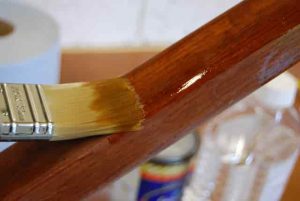 advantages of yacht varnish