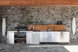 Outdoor Kitchen Wall
